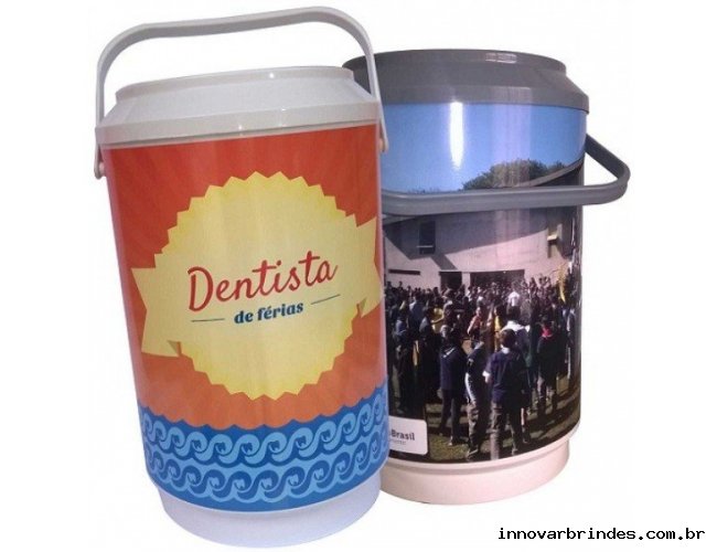 https://www.innovarbrindes.com.br/content/interfaces/cms/userfiles/produtos/cooler-termico-para-6-latas-personalizado-in06l-999.jpg