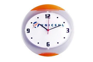 Relógio Oval Plástico Personalizado IN05